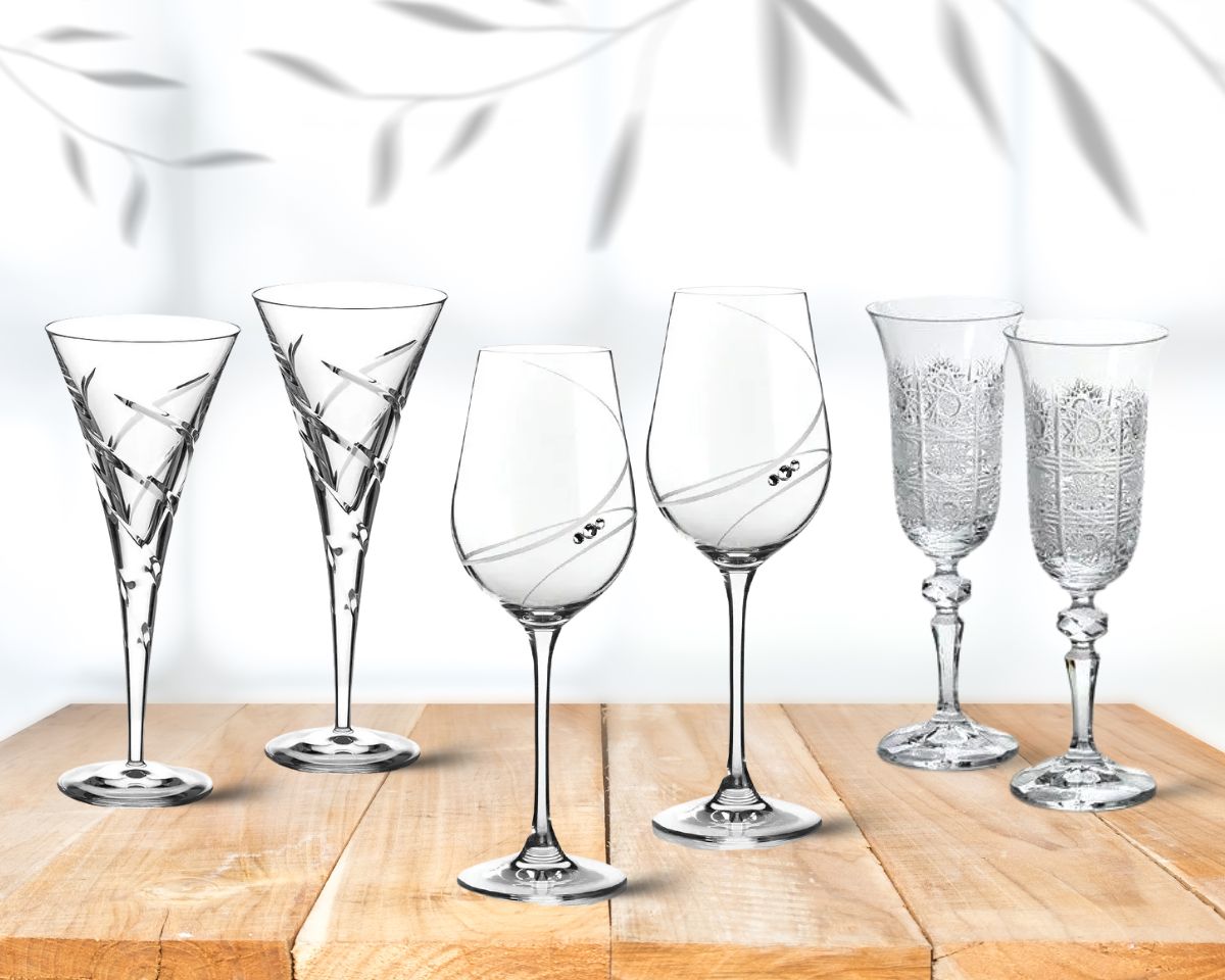 Crystal wine glasses - timeless refinement