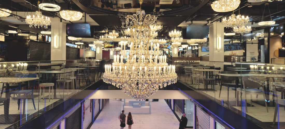 Maria Theresa Shines in department store Máj Národní