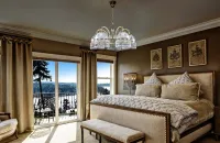 Brass chandelier with trimmings L329CLN