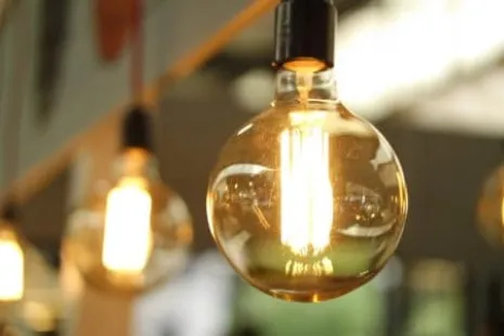 Differences in luminous intensity of bulbs